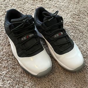 Jordan 11 Low